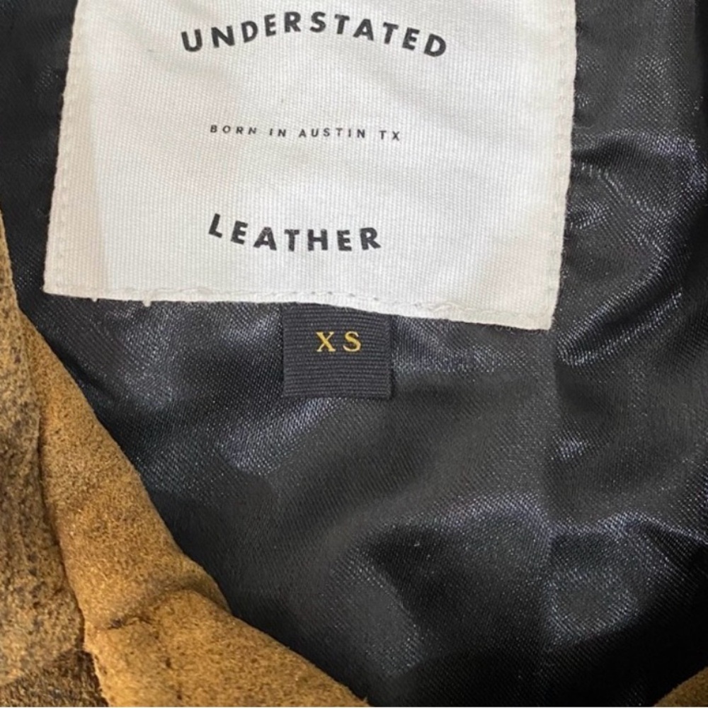 Understated Leather Jacket - image 7